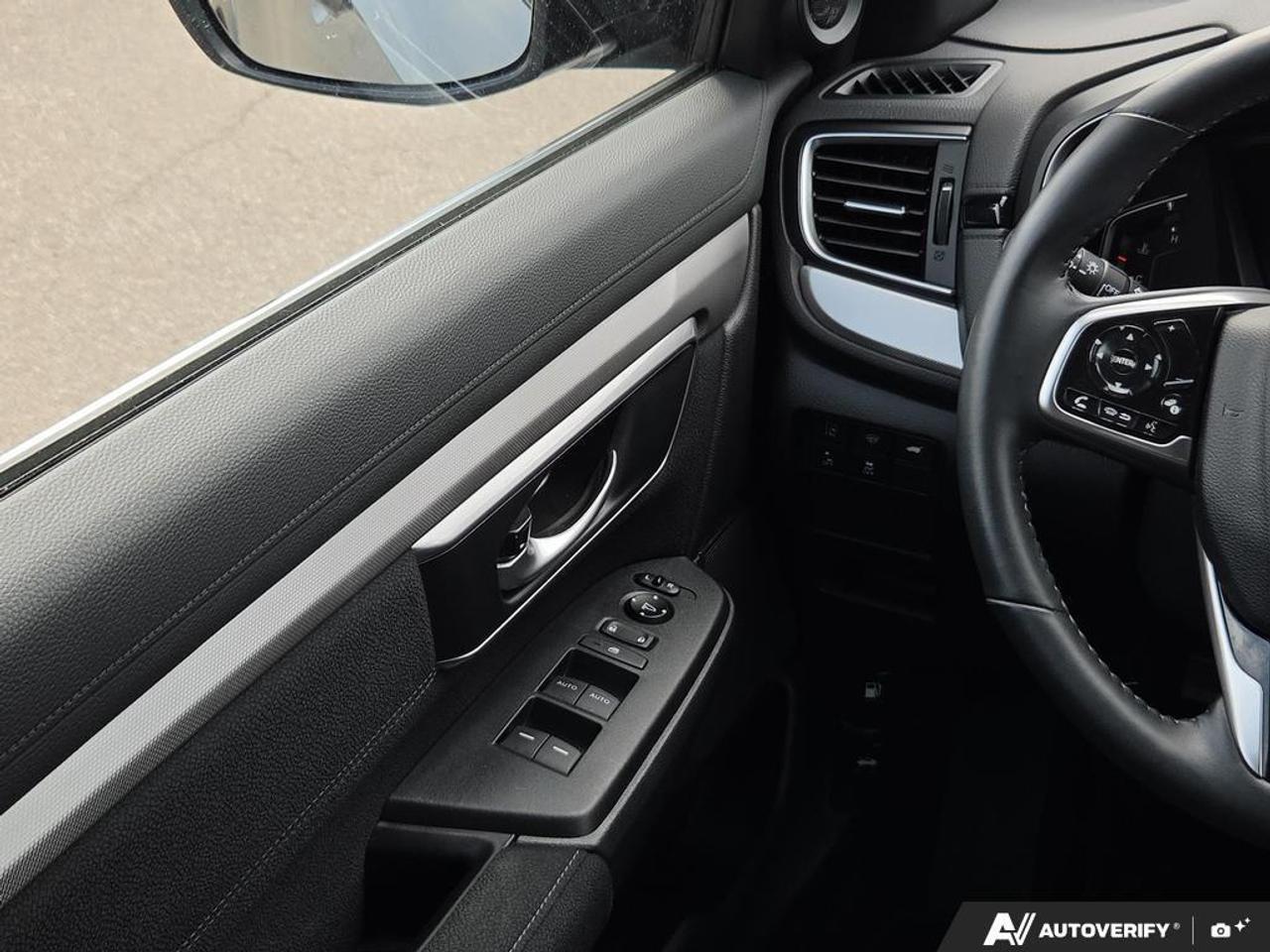 2021 Honda CR-V Sport AWD   SUNROOF   APPLE CARPLAY   HTD SEATS Photo