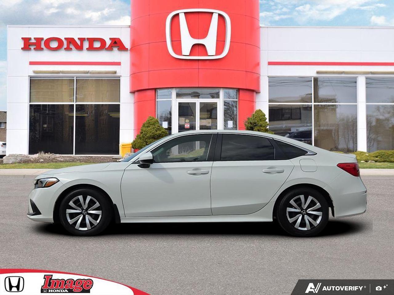 2024 Honda Civic Sedan LX-B CVT   LOW KM   NO CLAIMS   ONE OWNER Photo