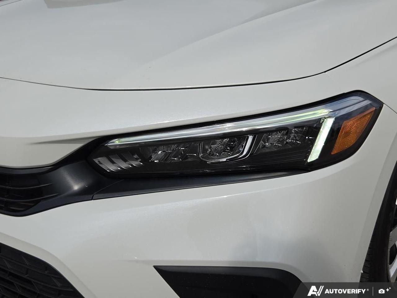 2024 Honda Civic Sedan LX-B CVT   LOW KM   NO CLAIMS   ONE OWNER Photo