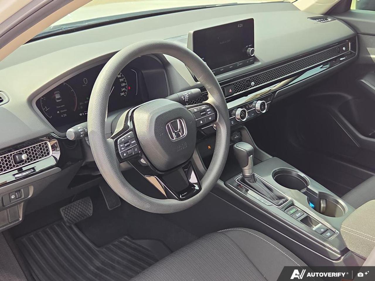 2024 Honda Civic Sedan LX-B CVT   LOW KM   NO CLAIMS   ONE OWNER Photo