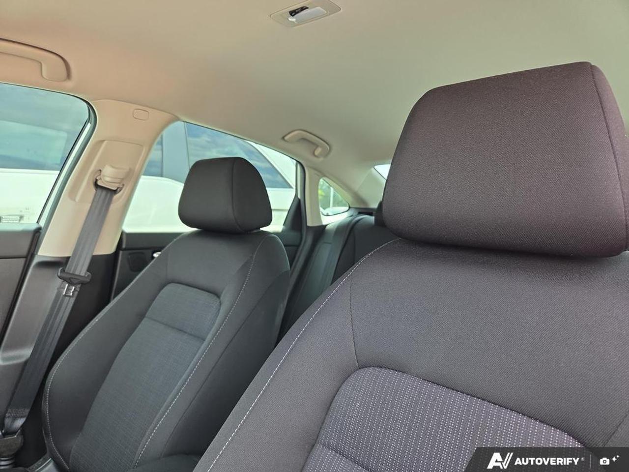2024 Honda Civic Sedan LX-B CVT   LOW KM   NO CLAIMS   ONE OWNER Photo