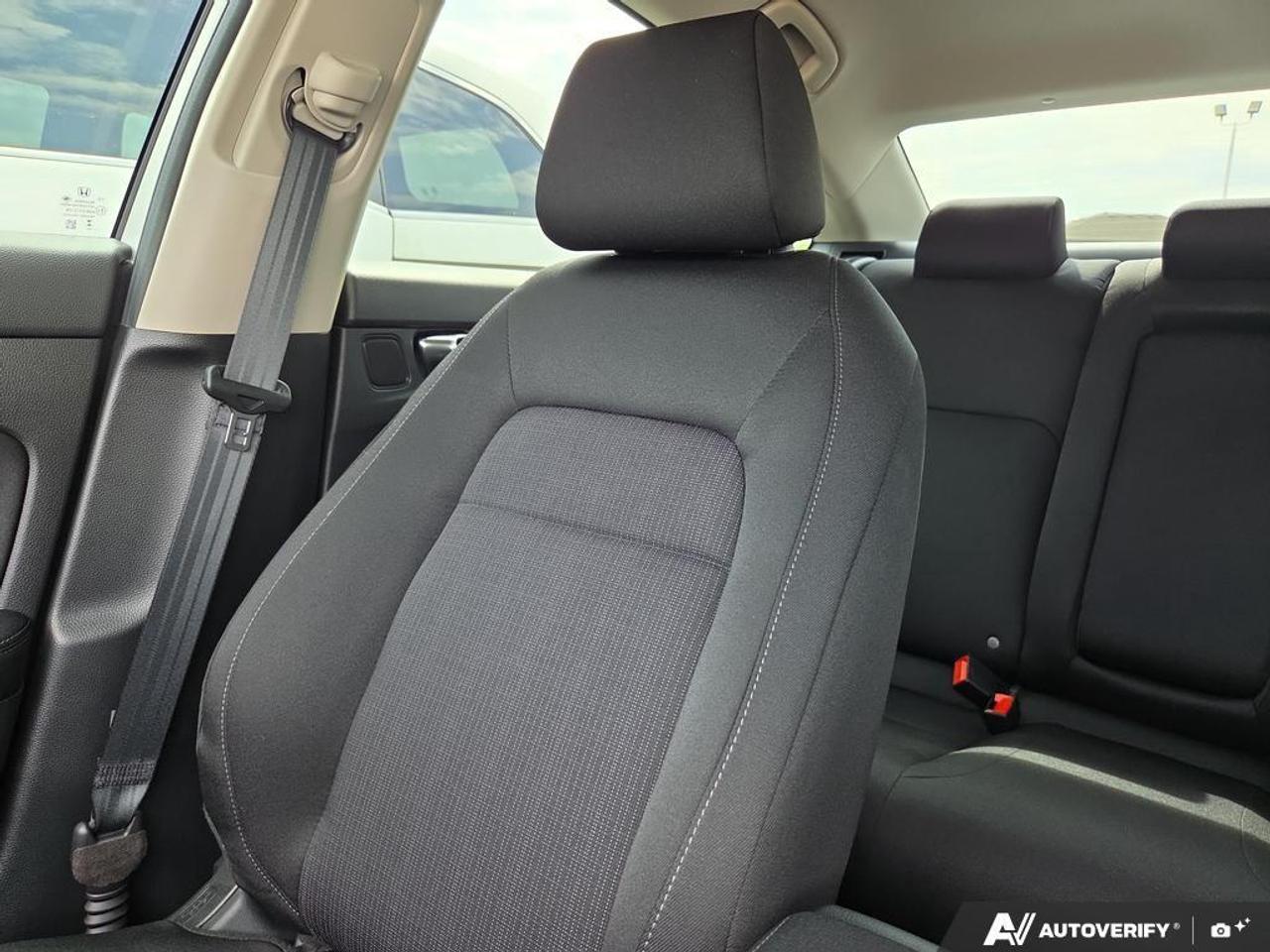 2024 Honda Civic Sedan LX-B CVT   LOW KM   NO CLAIMS   ONE OWNER Photo