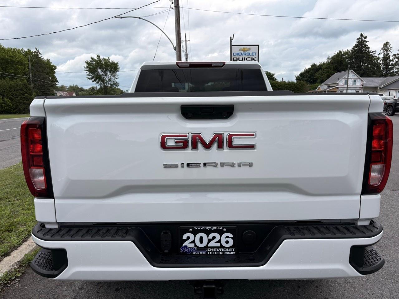 2026 GMC Sierra 1500 Crew Cab Standard Box 4-Wheel Drive Pro Photo