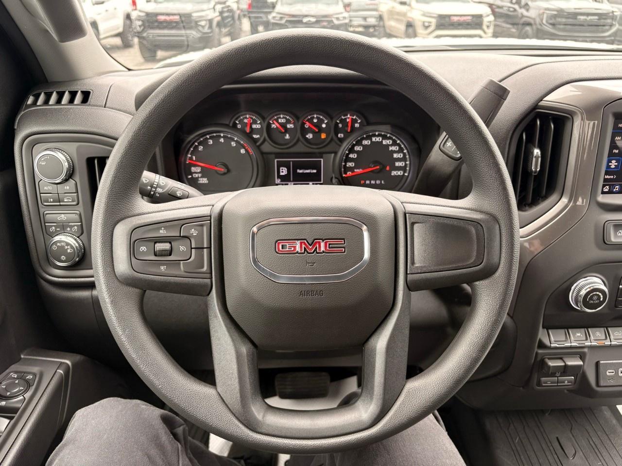 2026 GMC Sierra 1500 Crew Cab Standard Box 4-Wheel Drive Pro Photo