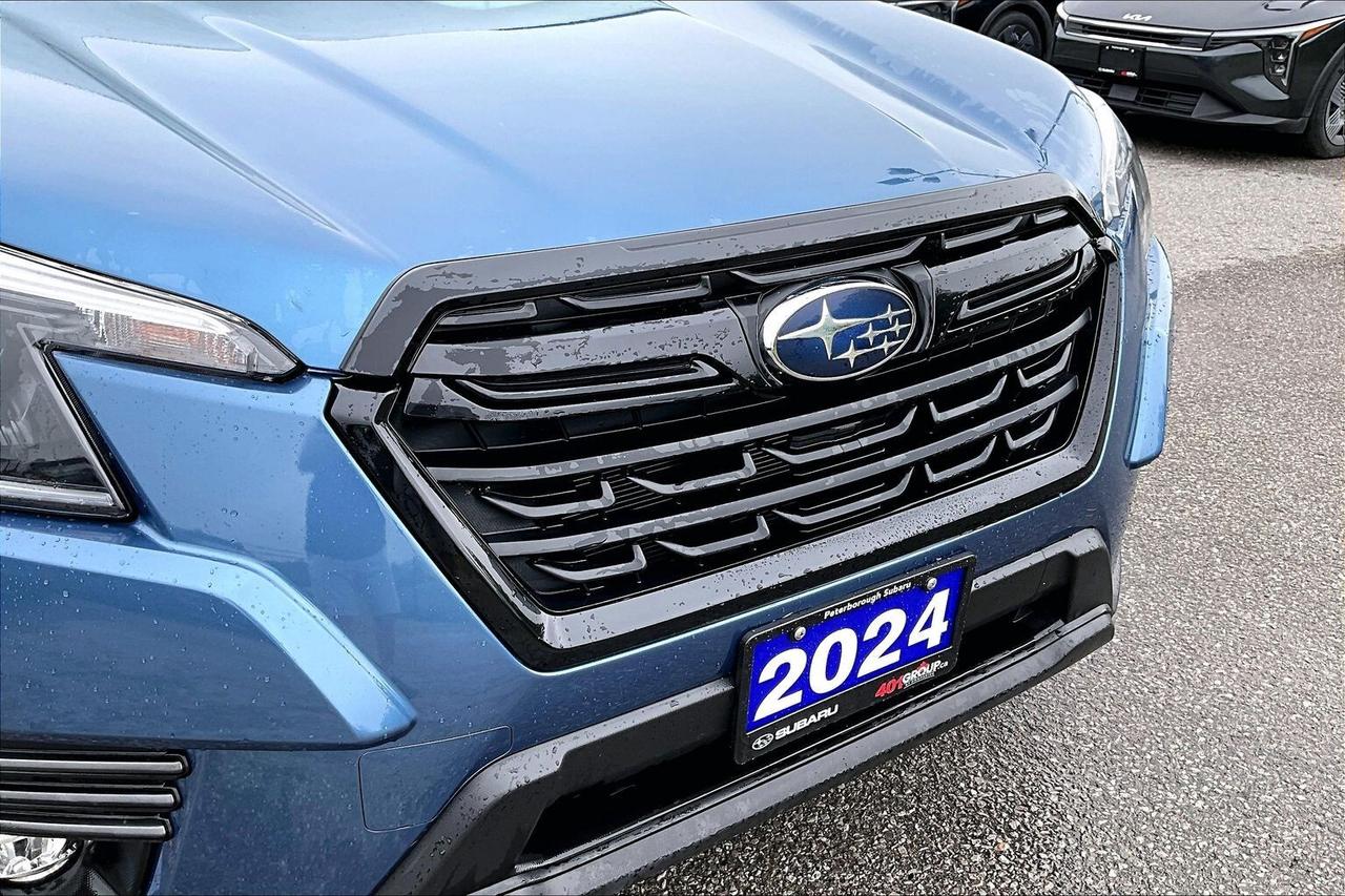 2024 Subaru Forester LIMITED AWD   ACCIDENT FREE   2 SETS OF TIRES Photo