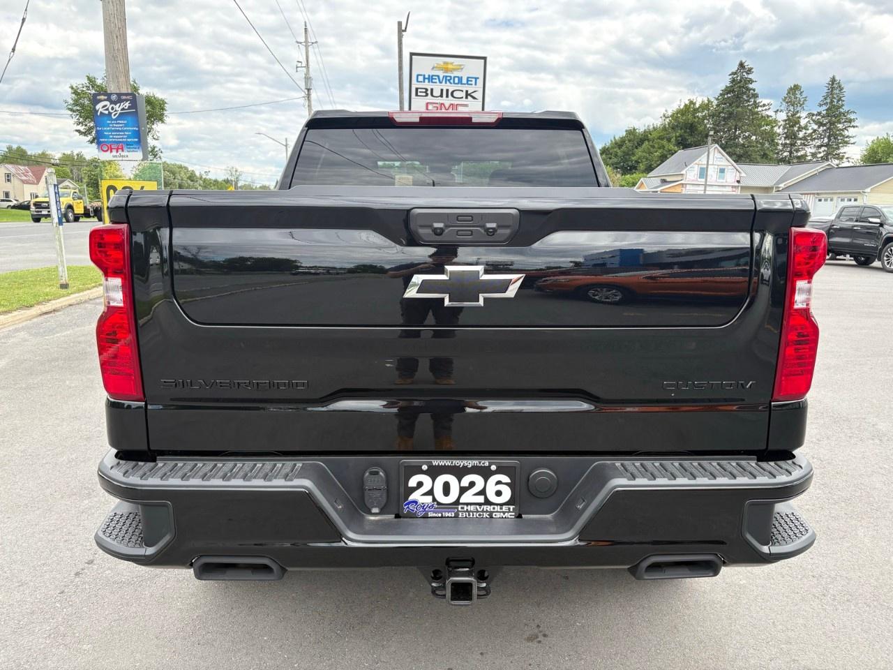 2026 Chevrolet Silverado 1500 Crew Cab Short Box 4-Wheel Drive Custom Trail Boss Photo