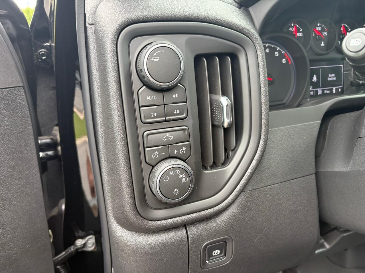 2026 Chevrolet Silverado 1500 Crew Cab Short Box 4-Wheel Drive Custom Trail Boss Photo