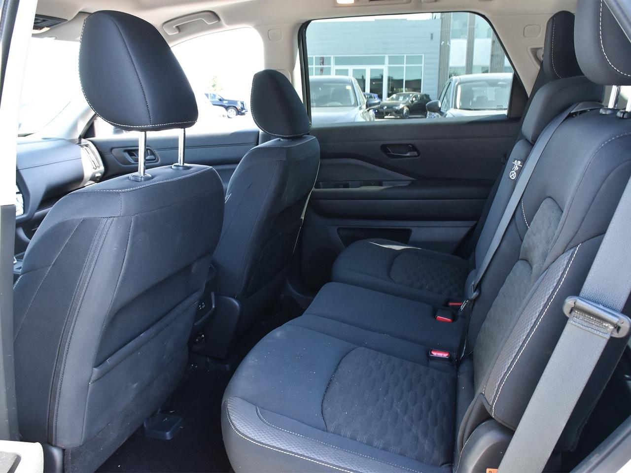 2023 Nissan Pathfinder SV  - Certified - Sunroof Photo