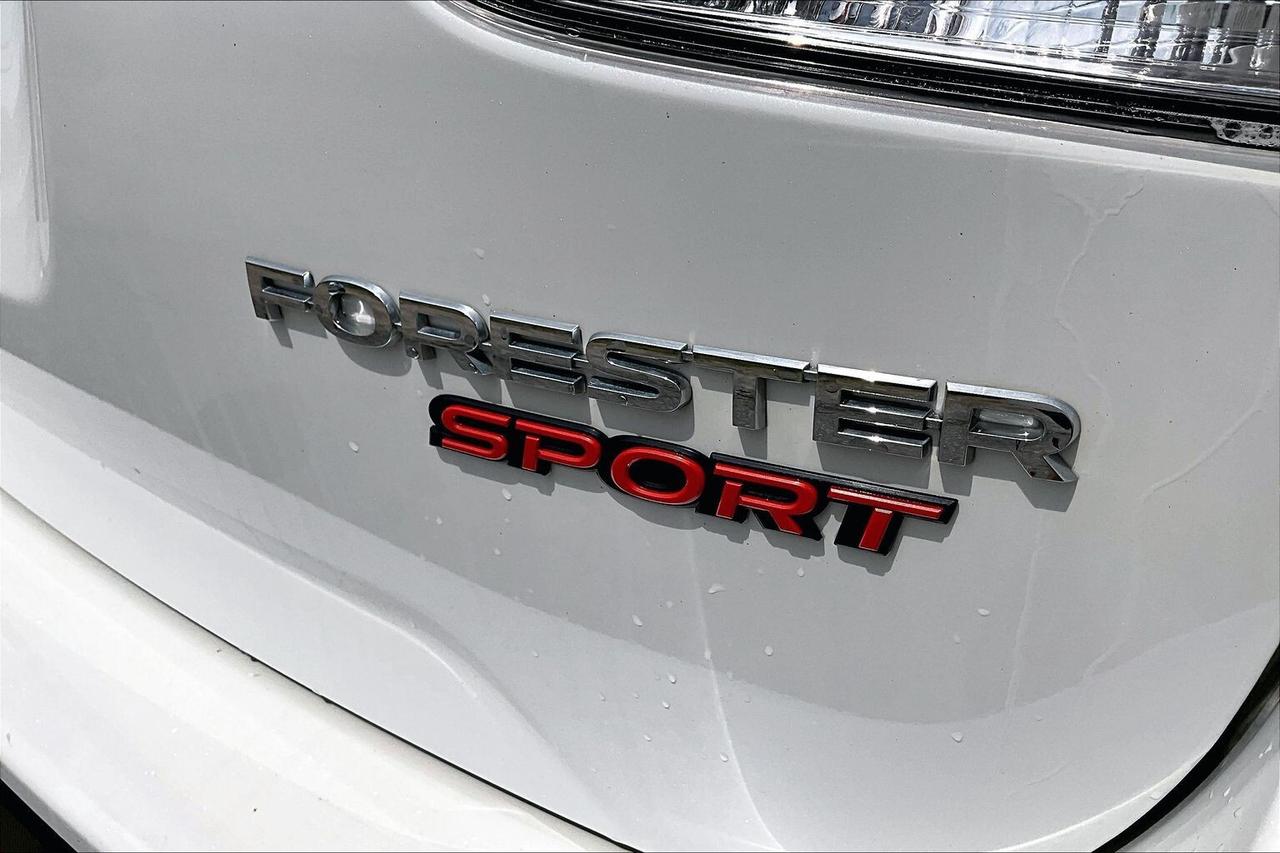 2024 Subaru Forester SPORT AWD   CLEAN CARFAX   POWER TRUNK   SUNROOF Photo