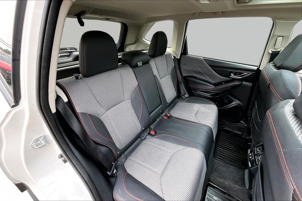 2024 Subaru Forester SPORT AWD   CLEAN CARFAX   POWER TRUNK   SUNROOF Photo