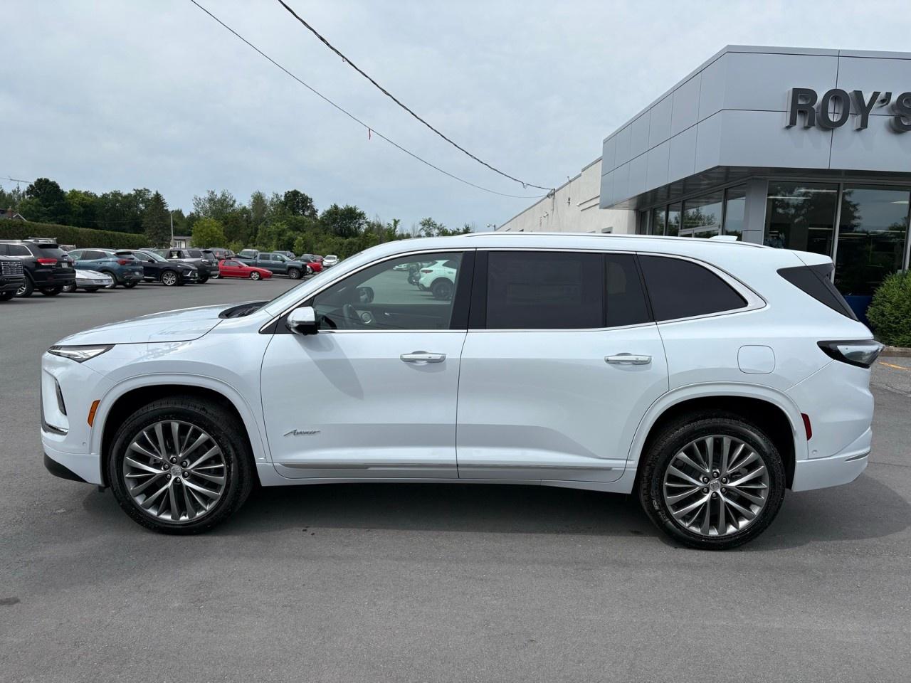 2026 Buick Enclave AWD 4dr Avenir Photo