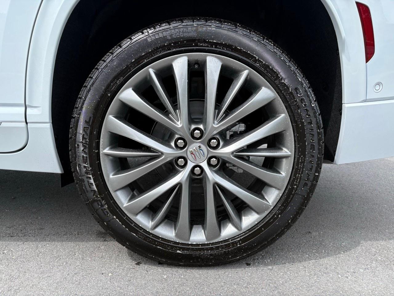 2026 Buick Enclave AWD 4dr Avenir Photo