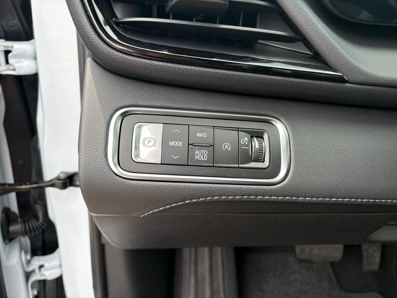 2026 Buick Enclave AWD 4dr Avenir Photo