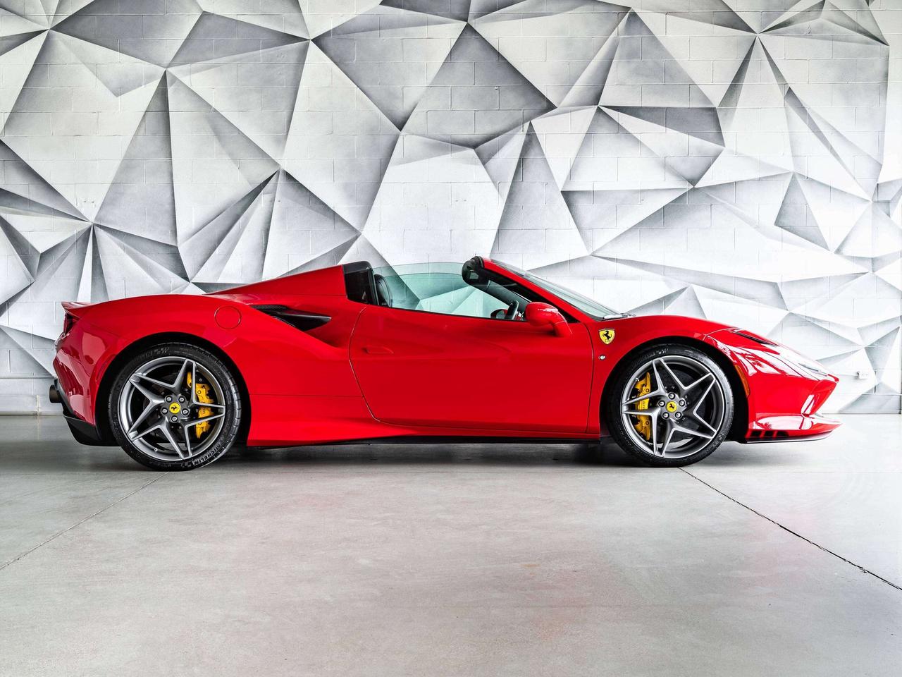 2022 Ferrari F8 Spider  Photo