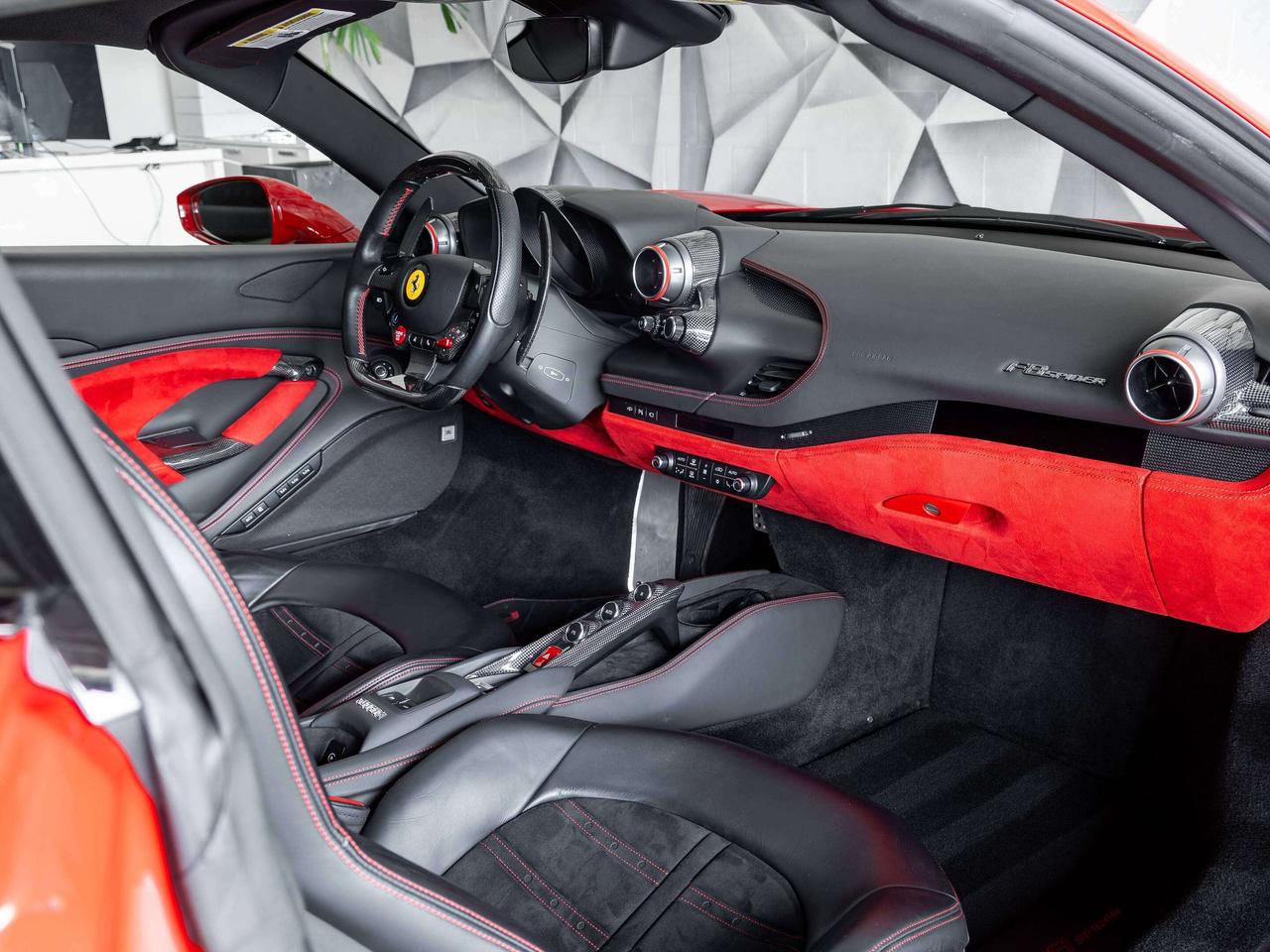 2022 Ferrari F8 Spider  Photo