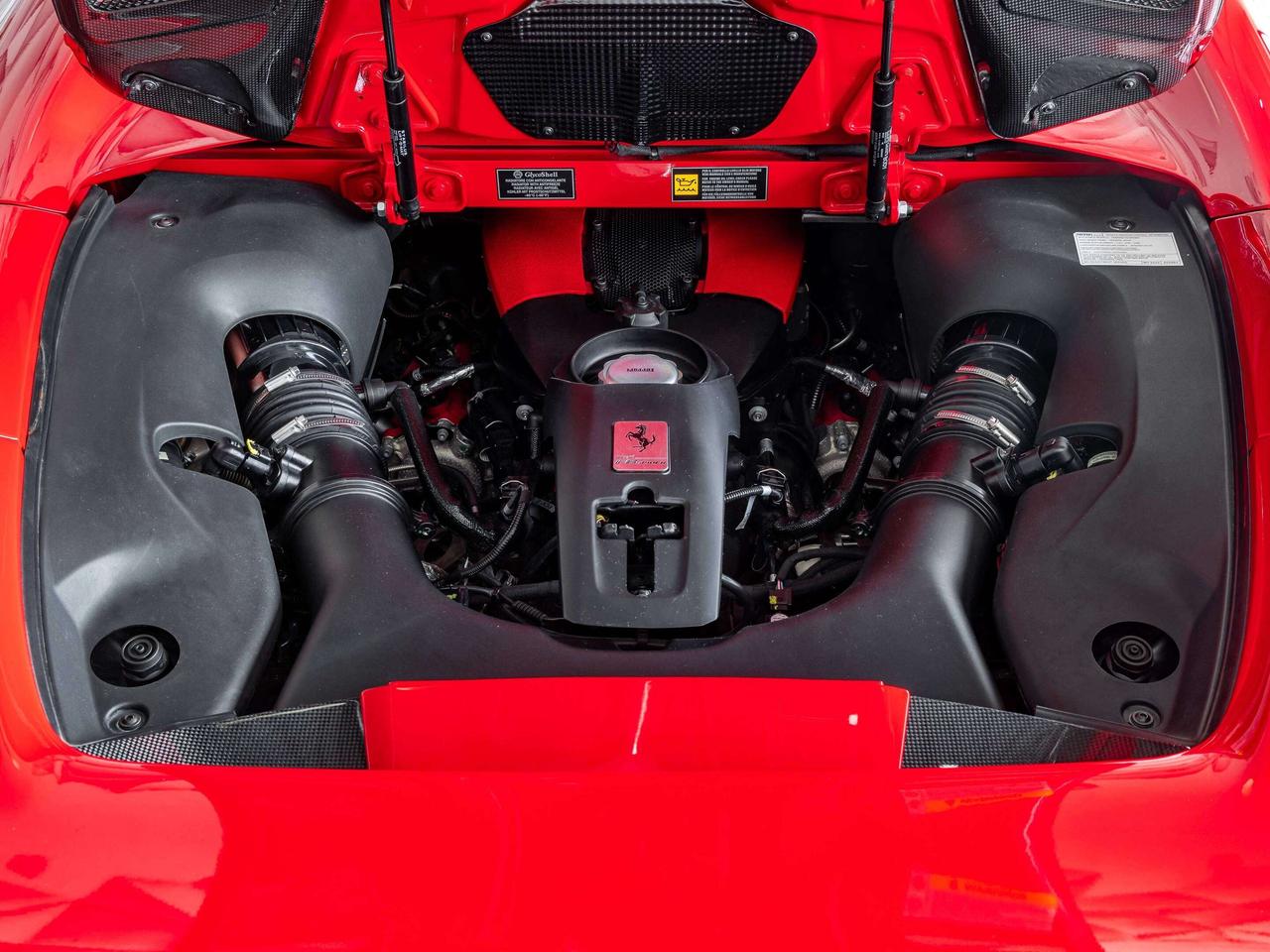 2022 Ferrari F8 Spider  Photo