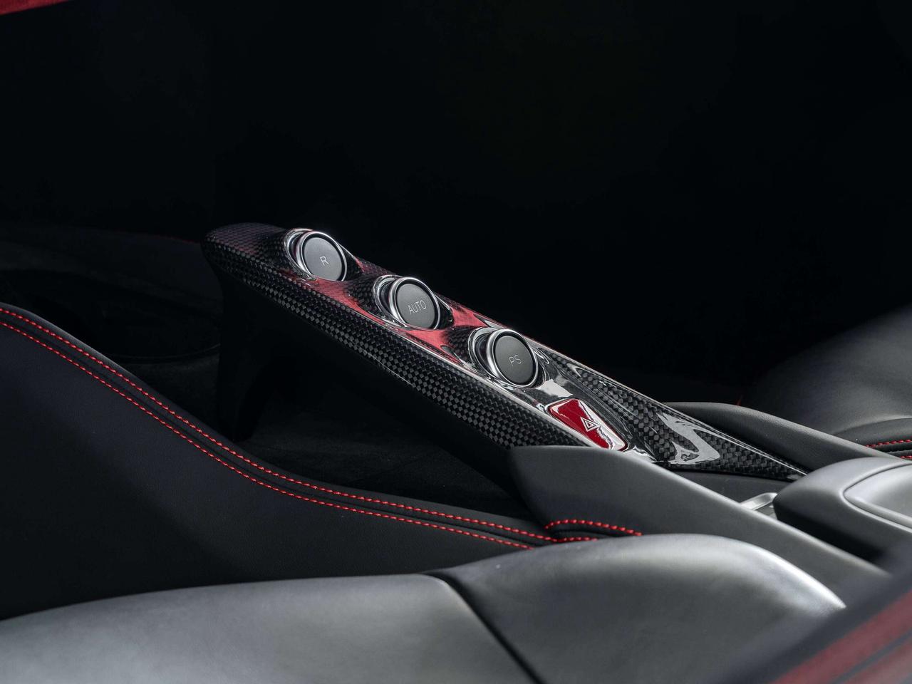2022 Ferrari F8 Spider  Photo