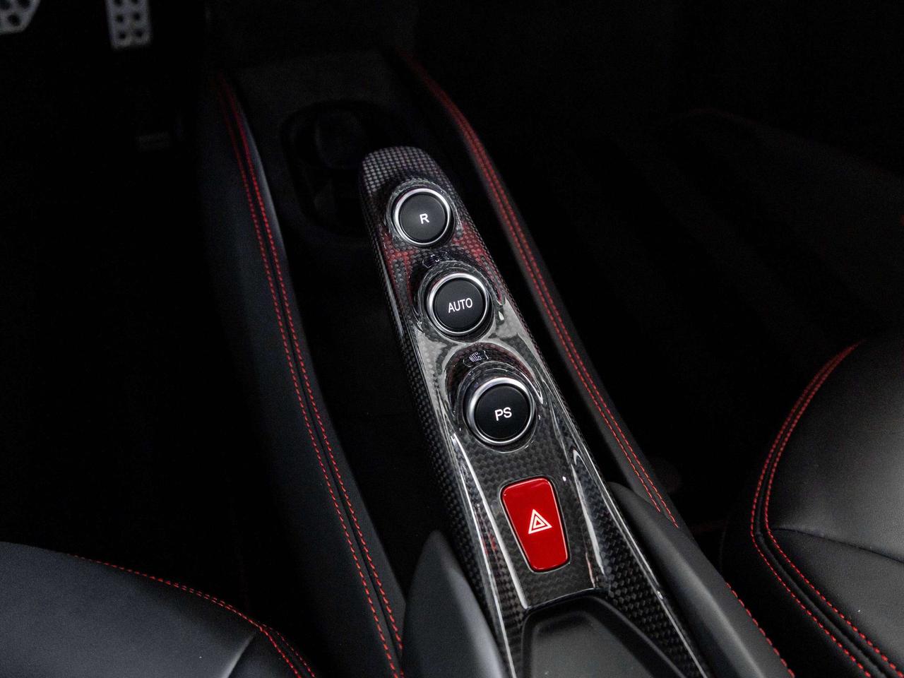 2022 Ferrari F8 Spider  Photo