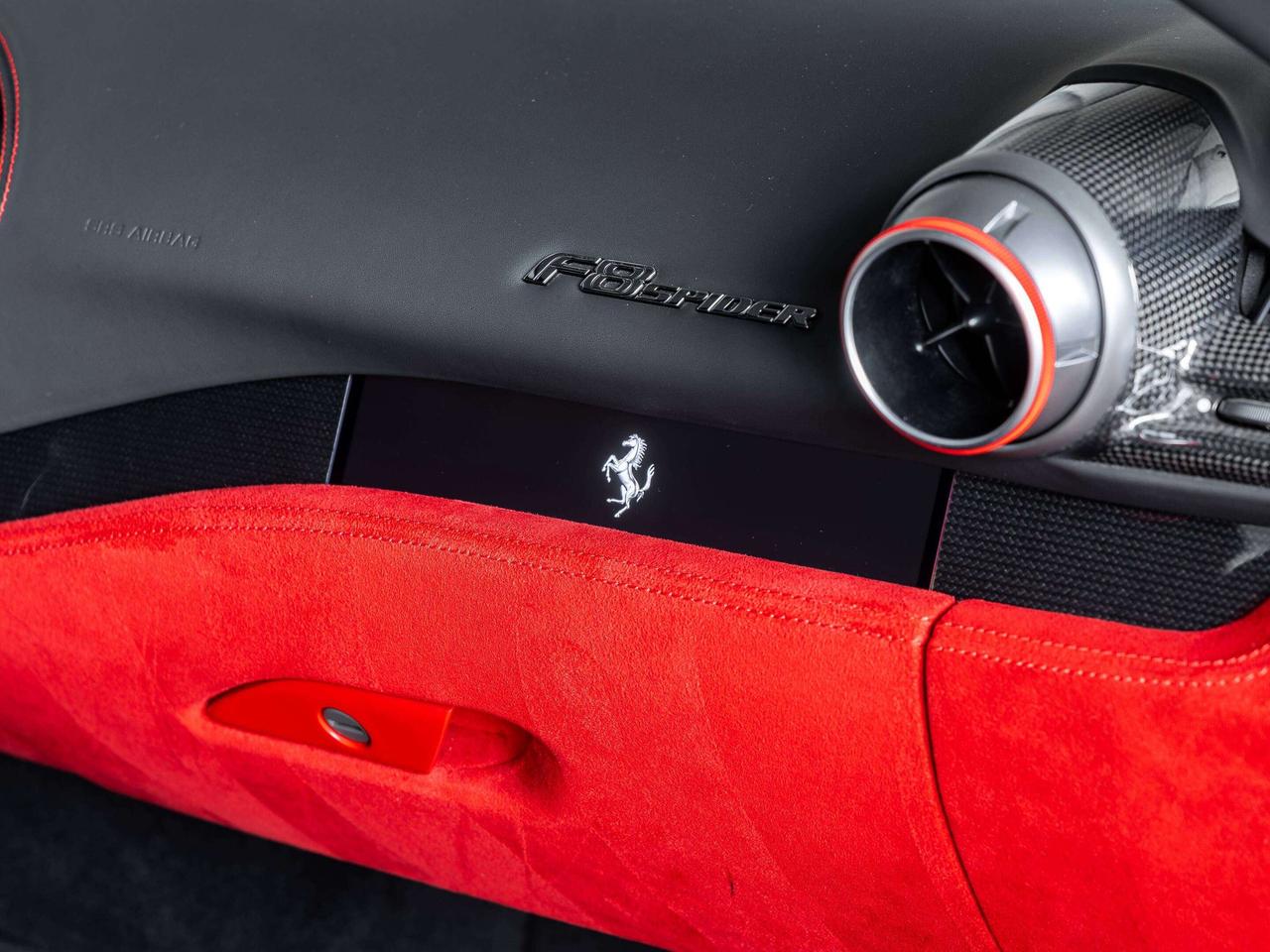 2022 Ferrari F8 Spider  Photo