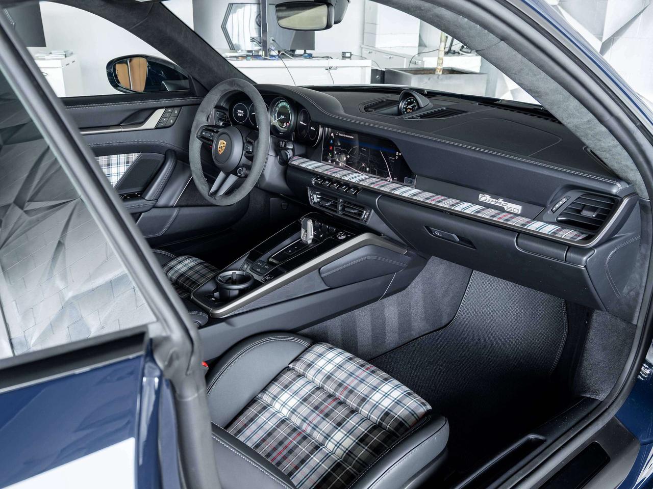 2025 Porsche 911 50 Years Photo