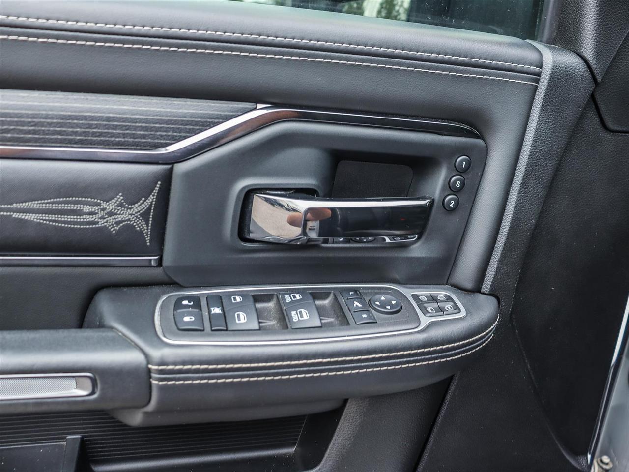 2023 RAM 3500 Limited Photo
