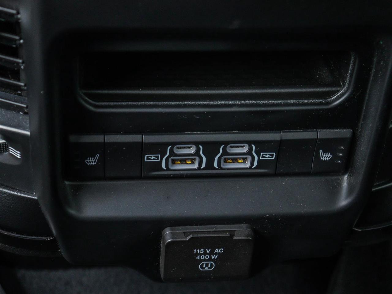 2023 RAM 3500 Limited Photo