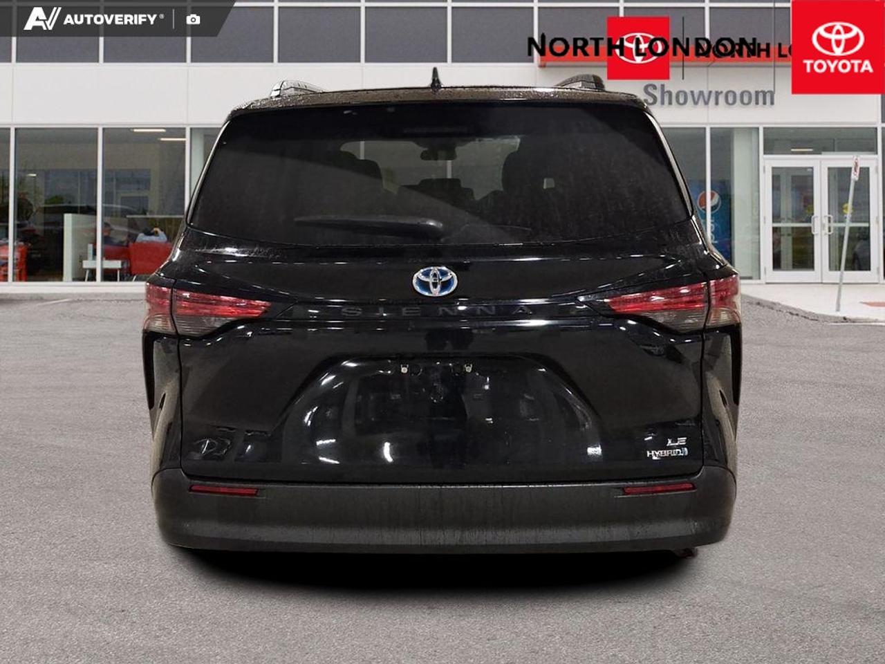 2022 Toyota Sienna  Photo