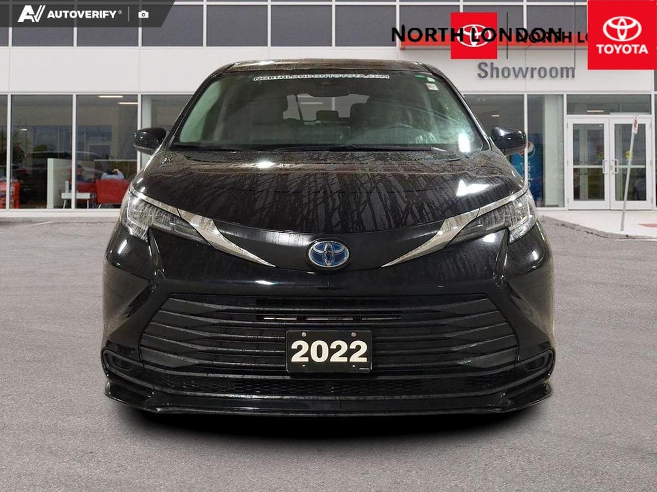 2022 Toyota Sienna  Photo