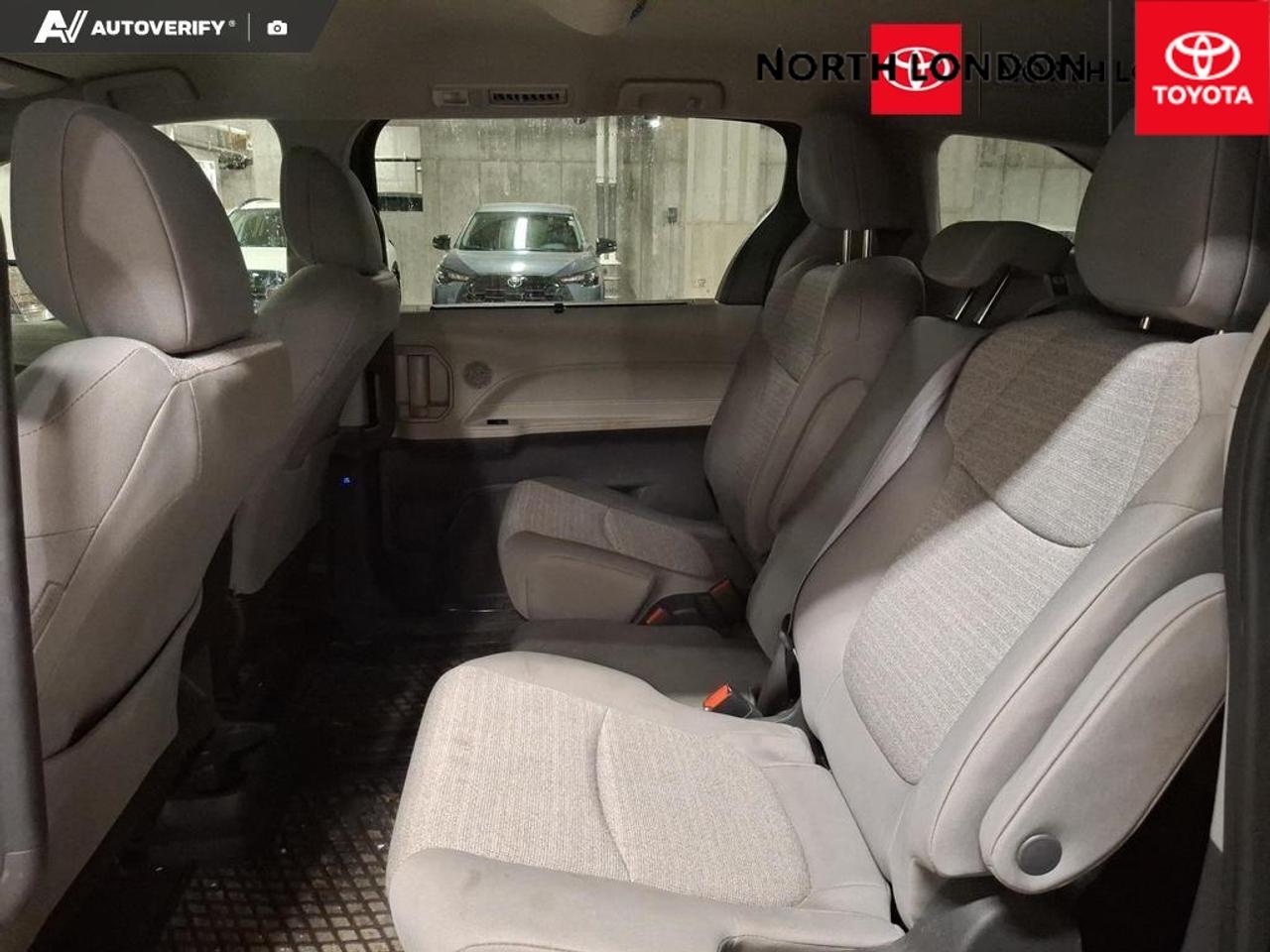 2022 Toyota Sienna  Photo