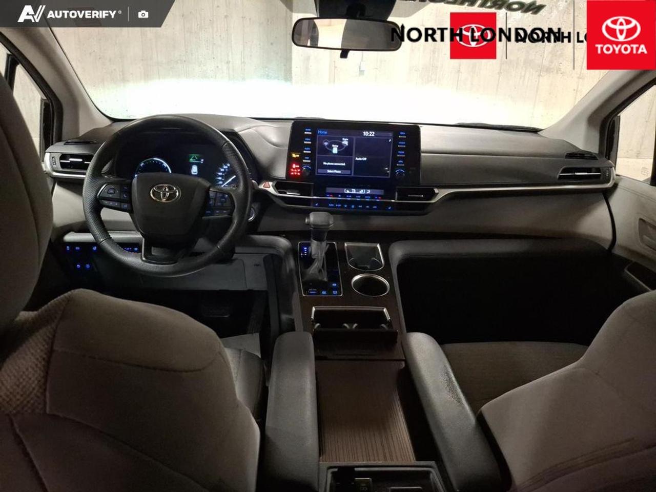2022 Toyota Sienna  Photo