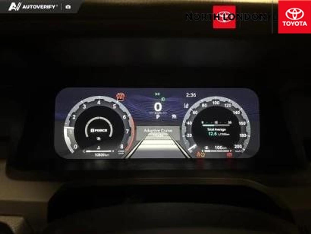2025 Toyota 4Runner Base 4dr 4x4 Photo