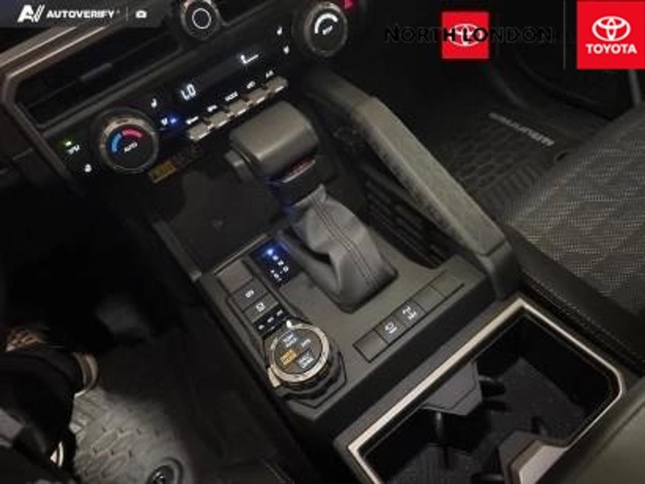 2025 Toyota 4Runner Base 4dr 4x4 Photo