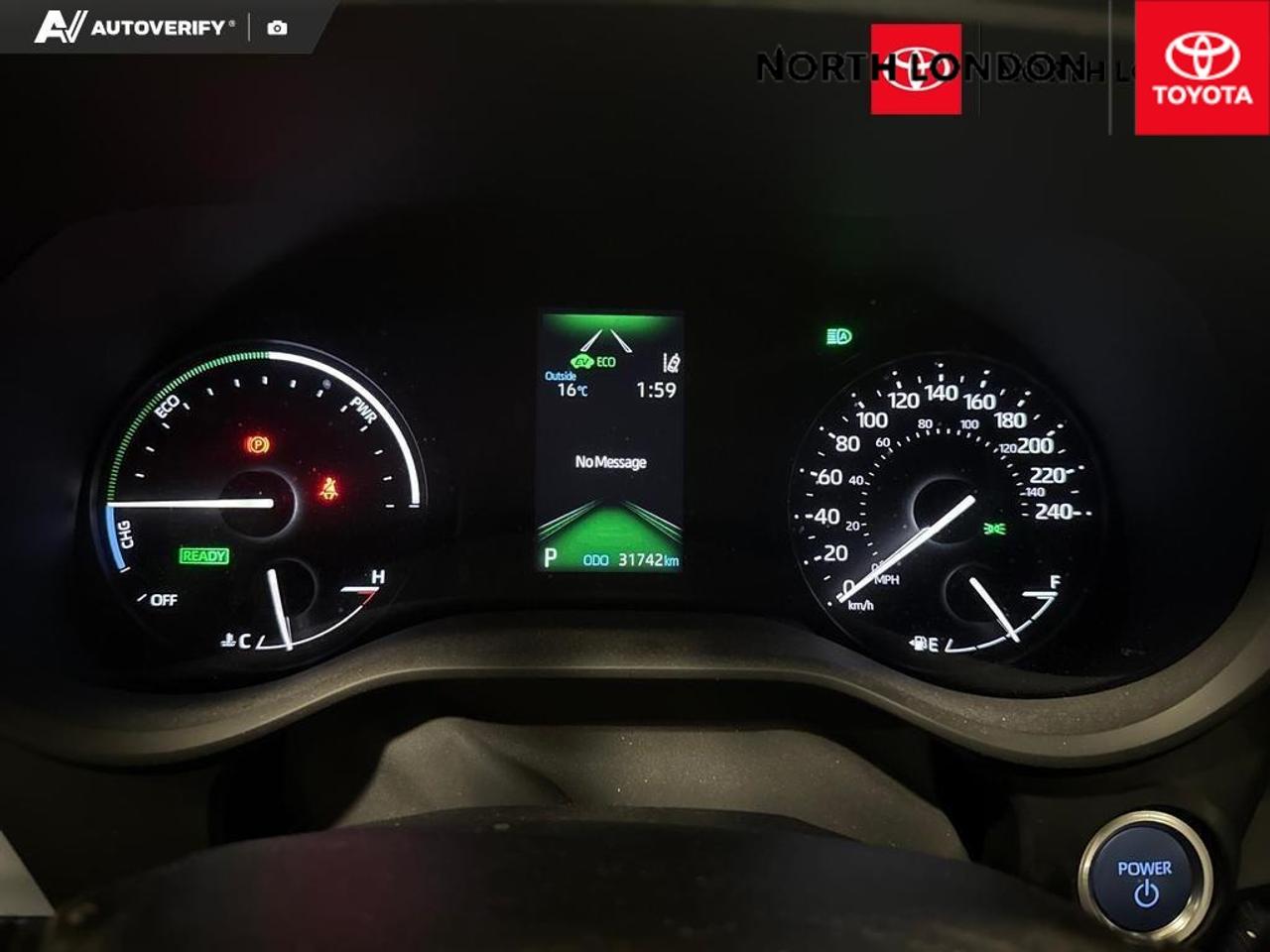 2024 Toyota Sienna  Photo