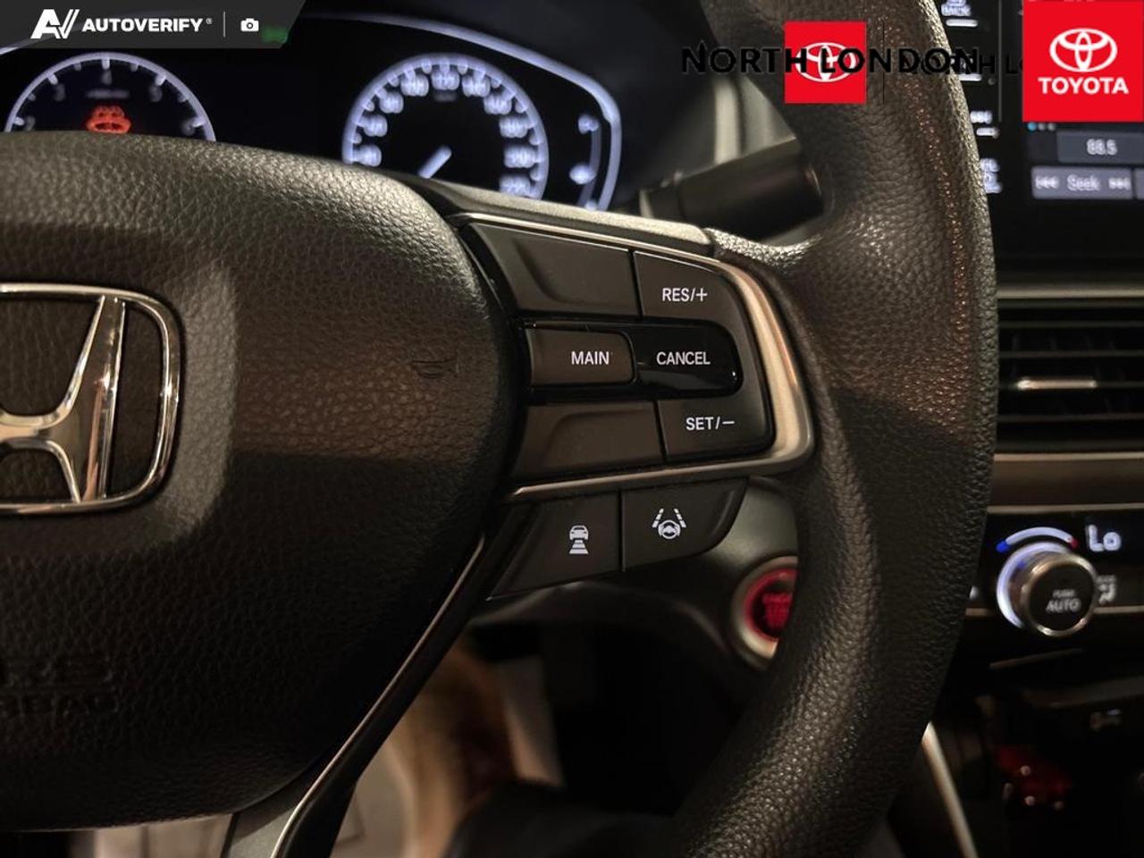 2018 Honda Accord LX (CVT) 4dr Sedan Photo