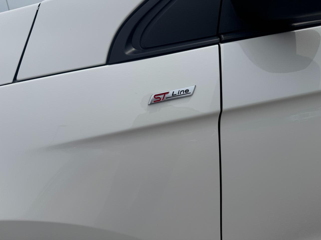 2024 Ford Edge ST Line 4dr All-Wheel Drive Photo2