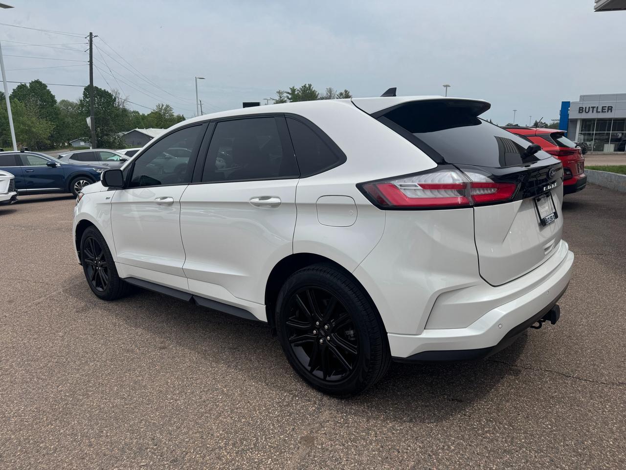 2024 Ford Edge ST Line 4dr All-Wheel Drive Photo3