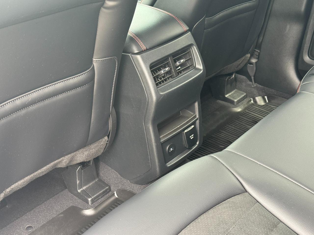 2024 Ford Edge ST Line 4dr All-Wheel Drive Photo