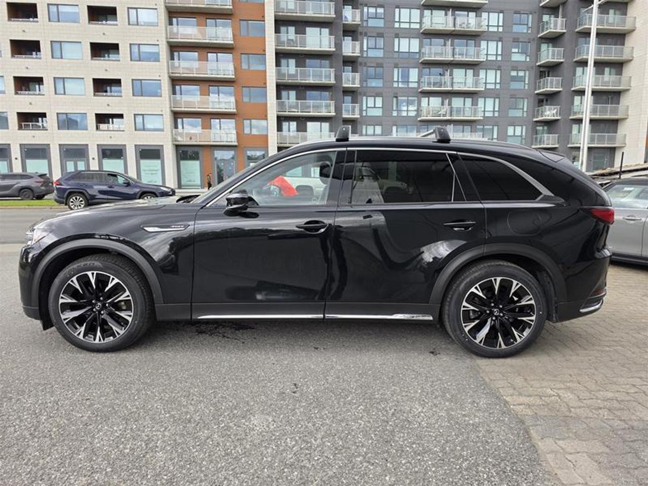 2024 Mazda CX-90 PHEV GT AWD Photo