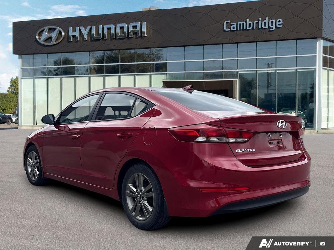 2018 Hyundai Elantra GL   CARPLAY   HEATED SEATS   6.4L/100KM Photo