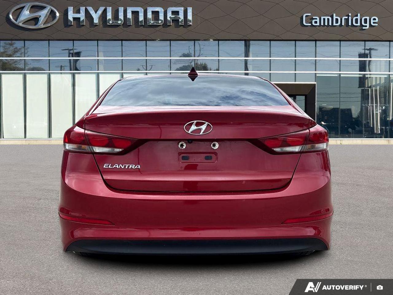 2018 Hyundai Elantra GL   CARPLAY   HEATED SEATS   6.4L/100KM Photo
