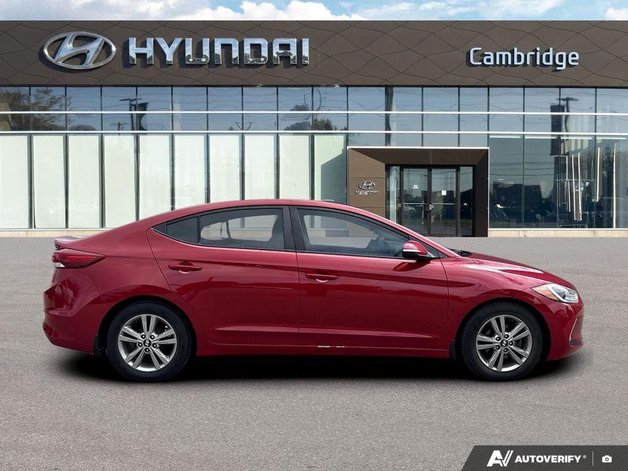2018 Hyundai Elantra GL   CARPLAY   HEATED SEATS   6.4L/100KM Photo