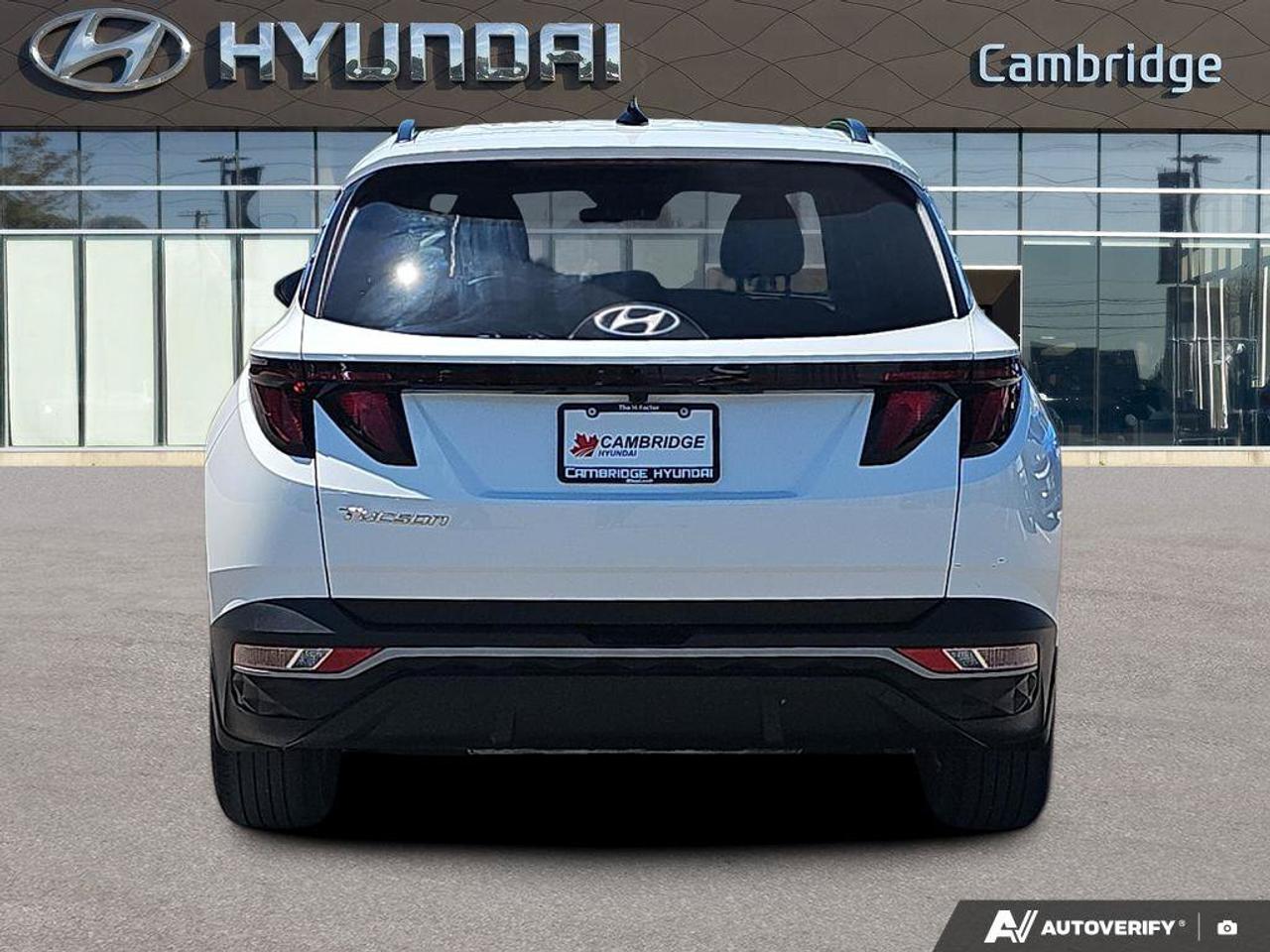 2022 Hyundai Tucson Preferred   NO ACCIDENTS   CARPLAY   7.1L/100KM Photo