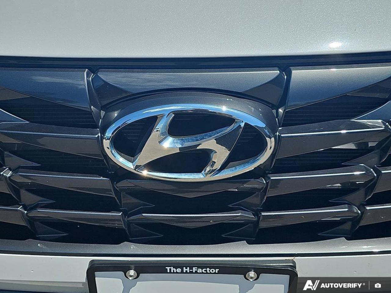 2022 Hyundai Tucson Preferred   NO ACCIDENTS   CARPLAY   7.1L/100KM Photo