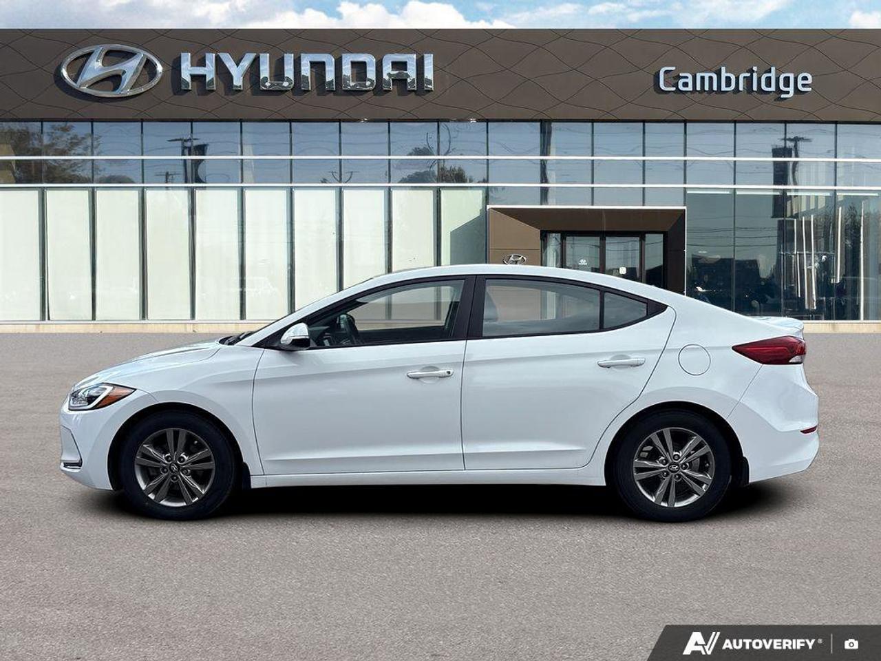 2018 Hyundai Elantra GL   CARPLAY   HEATED SEATS   6.4L/100KM Photo