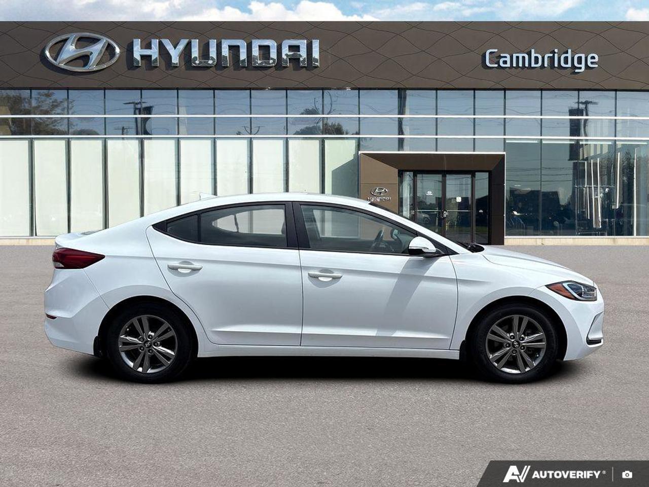 2018 Hyundai Elantra GL   CARPLAY   HEATED SEATS   6.4L/100KM Photo