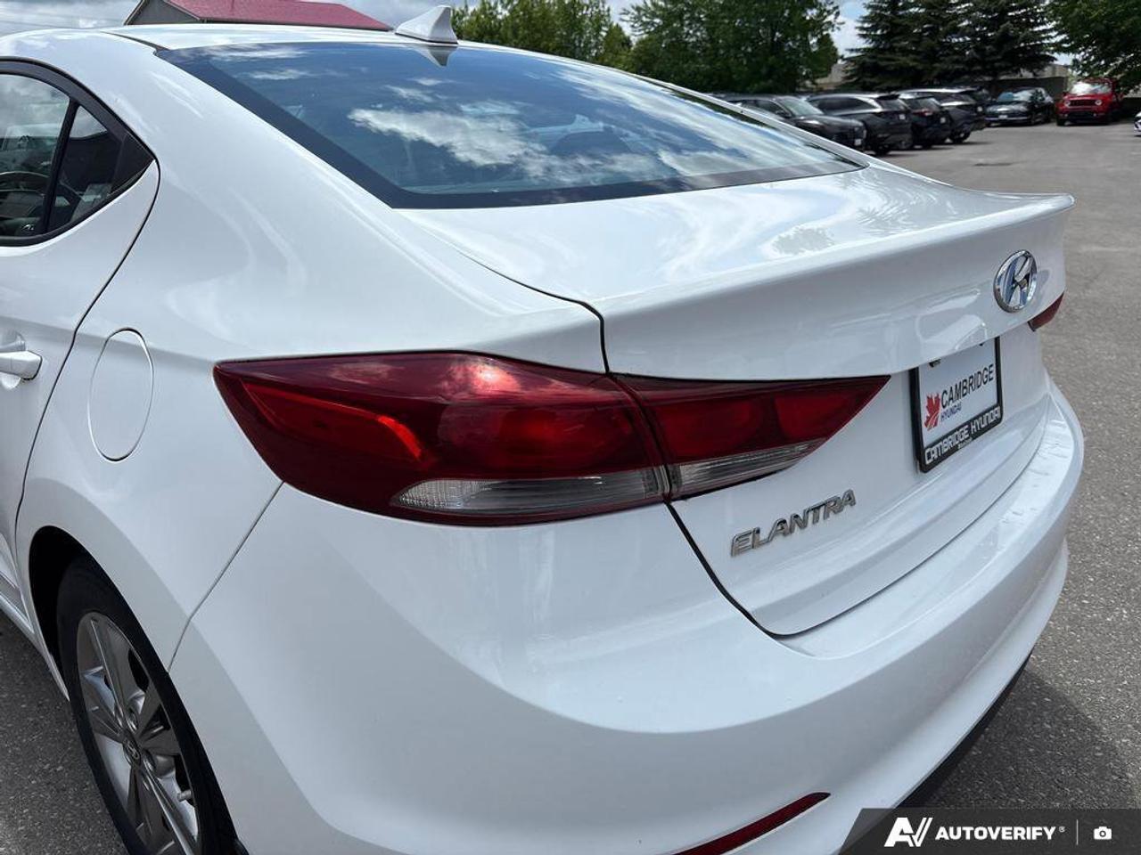 2018 Hyundai Elantra GL   CARPLAY   HEATED SEATS   6.4L/100KM Photo