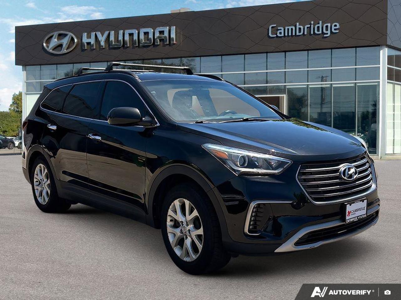 2018 Hyundai Santa Fe XL NO ACCIDENTS   ONE OWNER   HEATED SEATS Photo