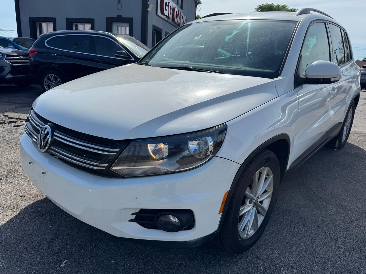 2014 Volkswagen Tiguan Trendline Photo0