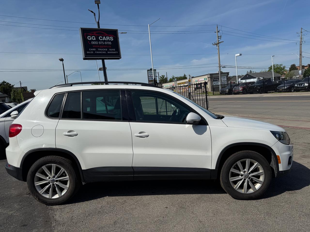 2014 Volkswagen Tiguan Trendline Photo3