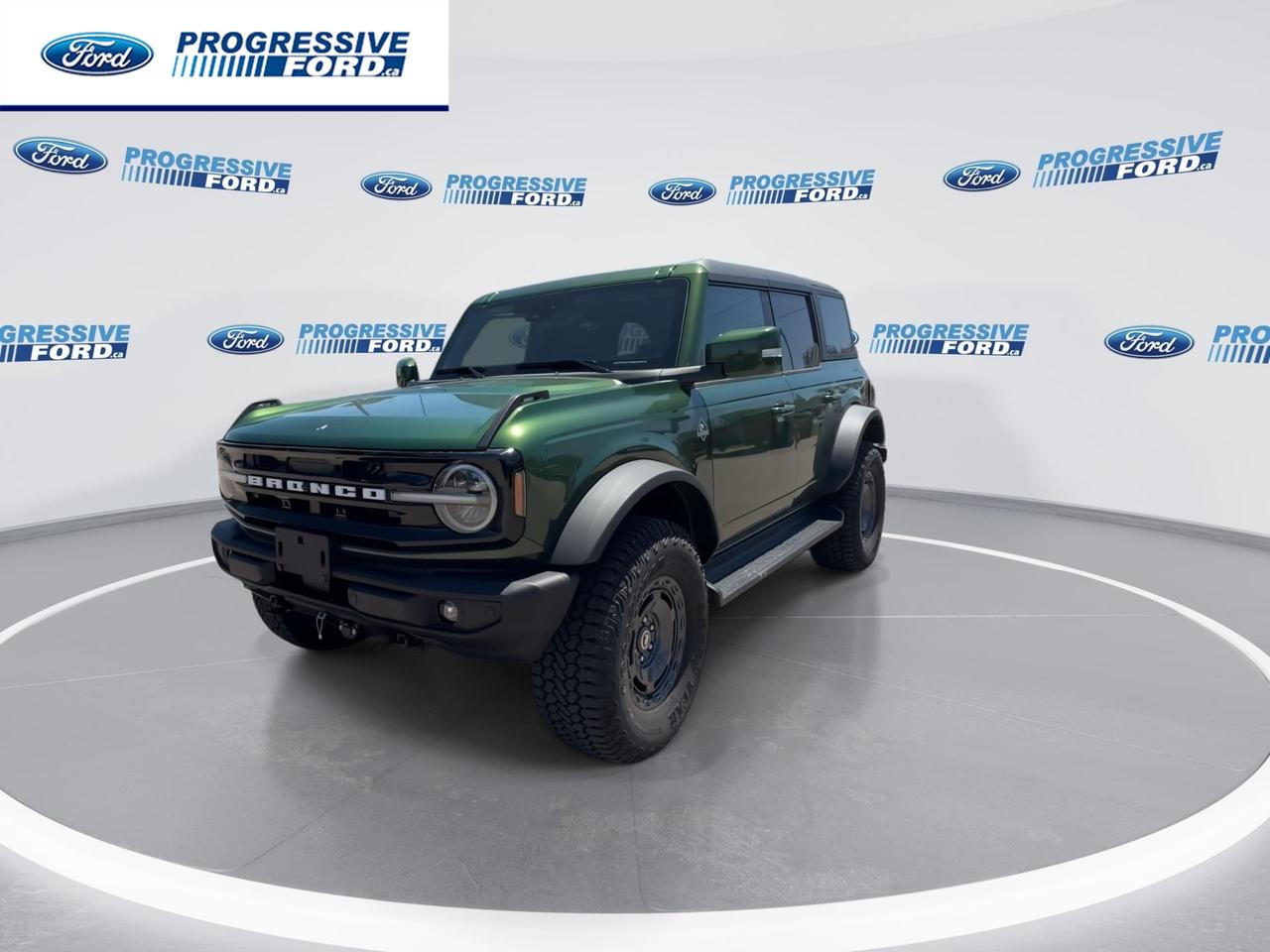 2025 Ford Bronco Outer Banks 4dr 4x4 Photo4